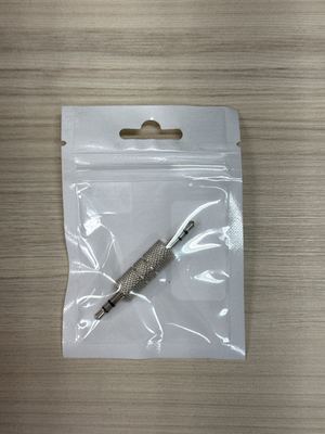Adaptador P2 x P2 Metal Outlet Novo