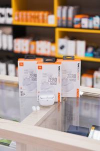 JBL TUNE BUDS PRETO