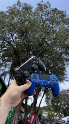 CONTROLE PS4 SEMI NOVO